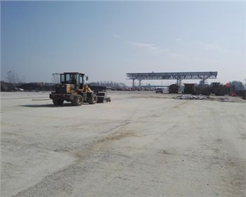 億龍的無(wú)塵清掃機(jī)，我們很滿(mǎn)意！